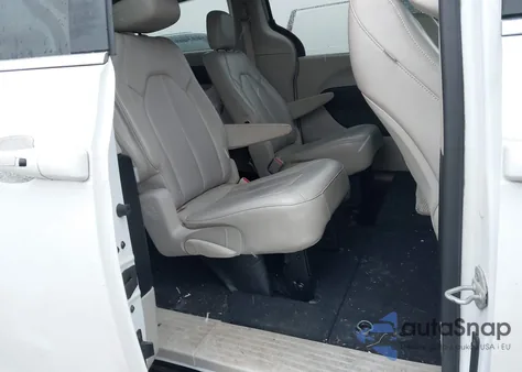 2021 Chrysler Voyager Lxi from USA, damaged, VIN 2C4RC1DG2MR542482